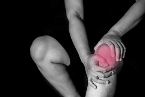 Knirschendes Knie