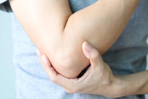tipps schlafen mit tennisarm